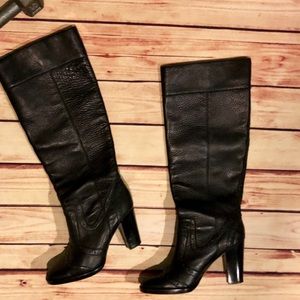 MICHAEL KORS Penelope Leather Wingtip Pullon Boots